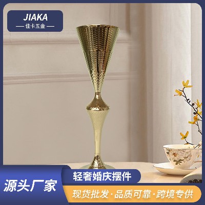 跨境批发欧式轻奢婚庆摆件 书桌餐桌床头家居装饰品 铁艺电镀路引