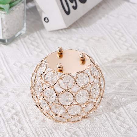 Cross border exclusive crystal candle cups, Nordic hollow candle cups, wedding props, gold iron ornaments, aromatherapy candle cups