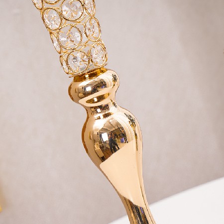 金属喇叭插花器酒席桌面装饰花器欧式插花花瓶干花装饰器长细花器
